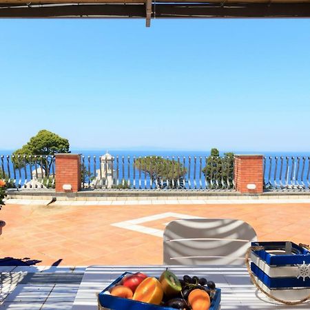 Aquamarine Relaxing Capri Suites المظهر الخارجي الصورة