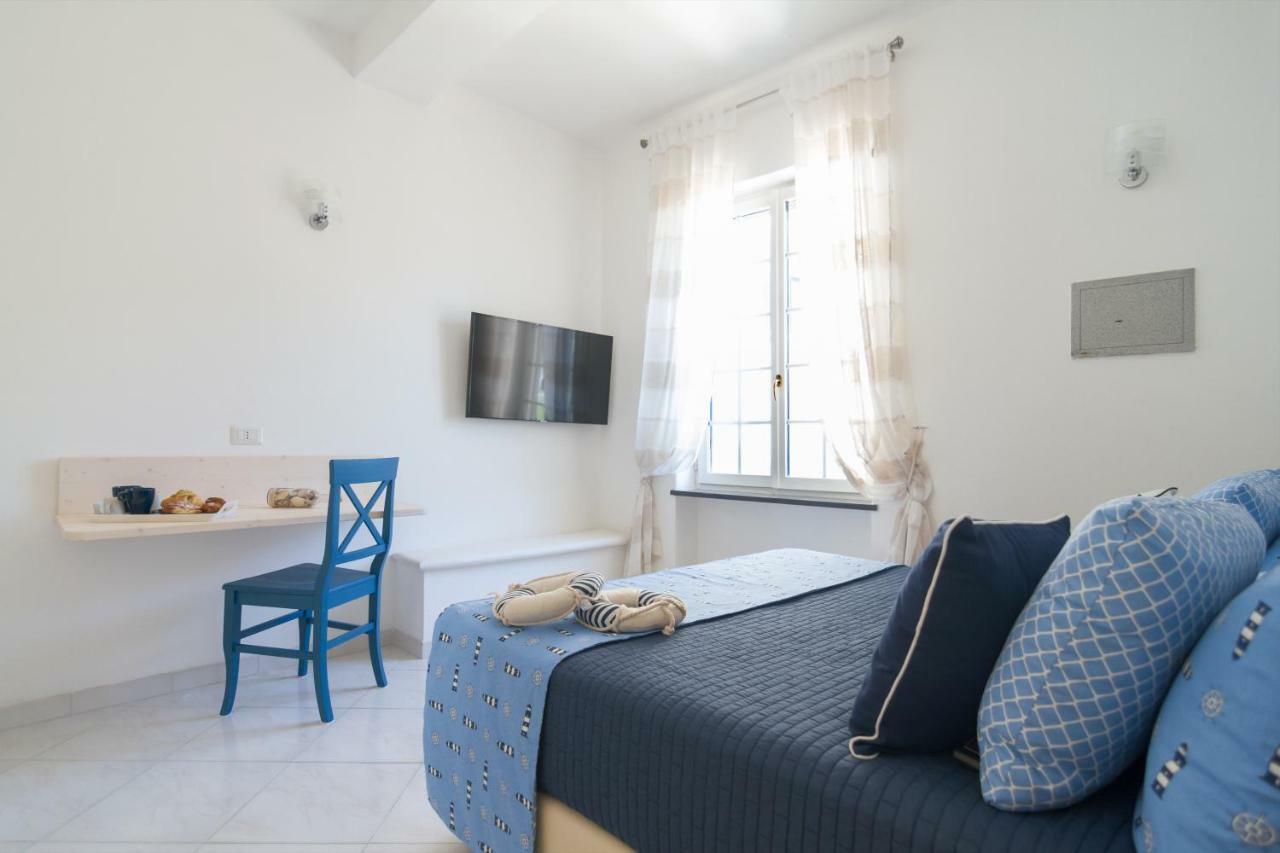 Aquamarine Relaxing Capri Suites المظهر الخارجي الصورة