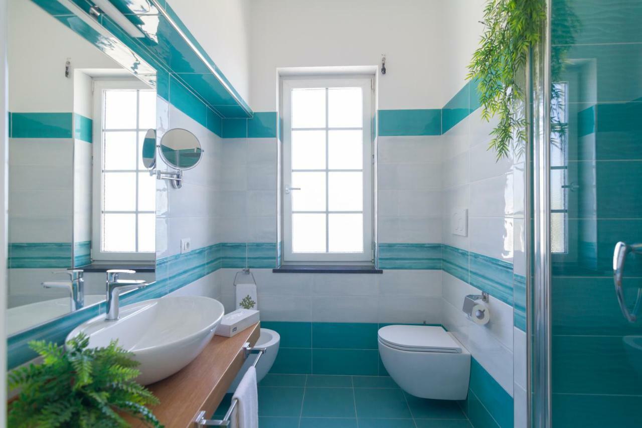 Aquamarine Relaxing Capri Suites المظهر الخارجي الصورة