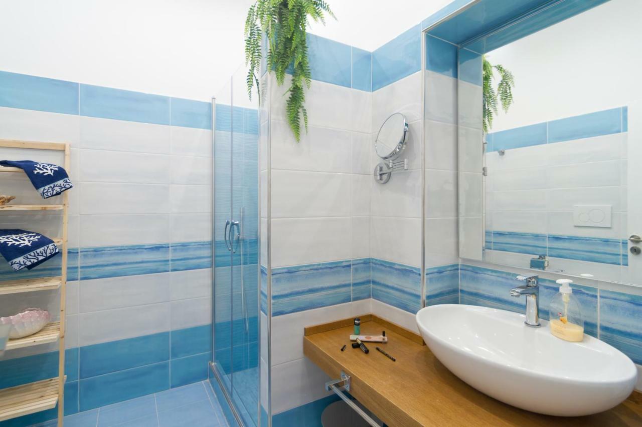 Aquamarine Relaxing Capri Suites المظهر الخارجي الصورة